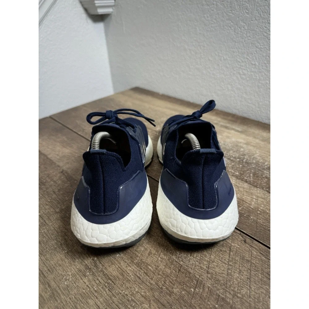 Adidas Ultraboost 22 Women's Size 9.5 Navy Running Comfort Shoes Sneakers GX5593 - Picture 4 of 7